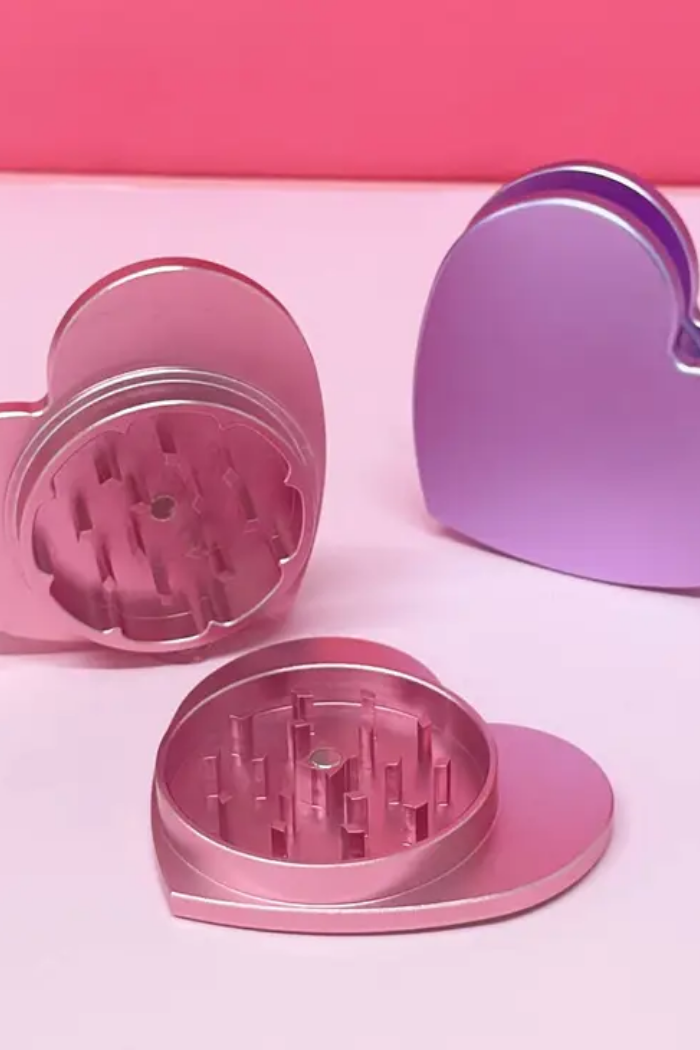 2-PIECE Heart Grinder