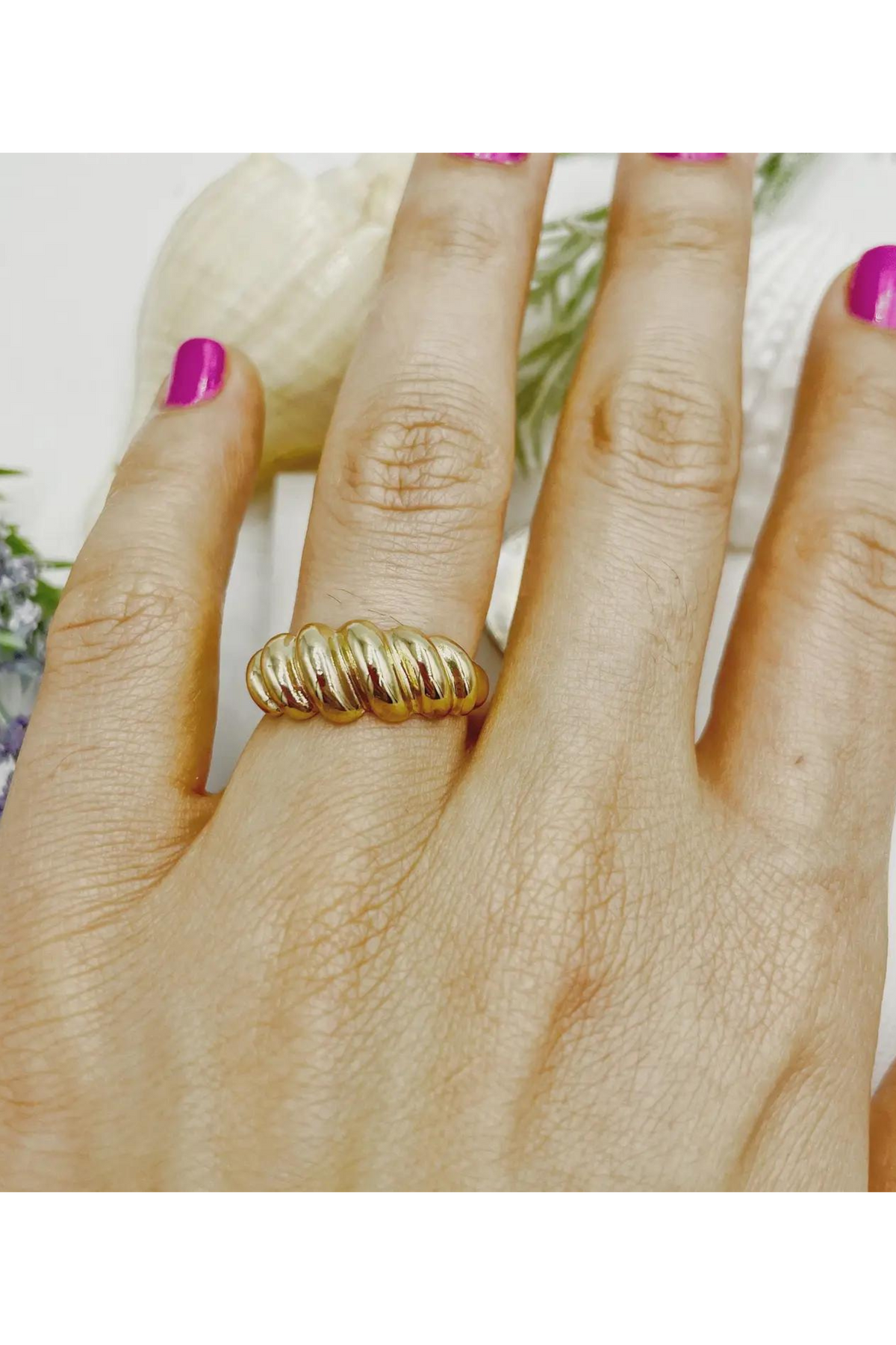 Croissant Chunky Adjustable Ring