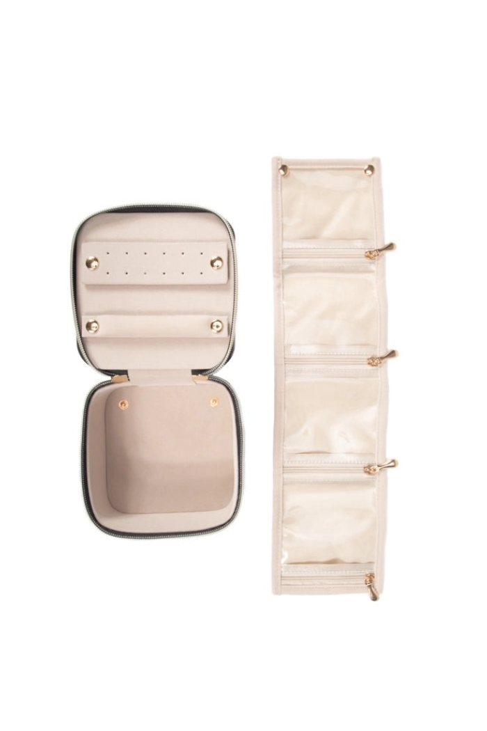 Vera Travel Jewelry Case