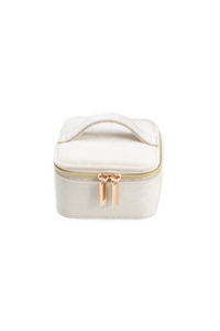 Vera Travel Jewelry Case