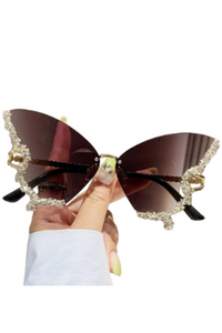 Stylish Large Frame Butterfly Diamond Sunglasses