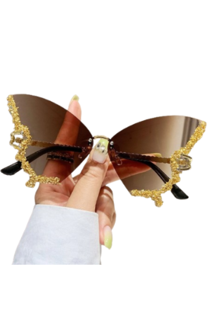 Stylish Large Frame Butterfly Diamond Sunglasses