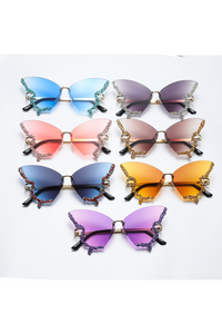 Stylish Large Frame Butterfly Diamond Sunglasses