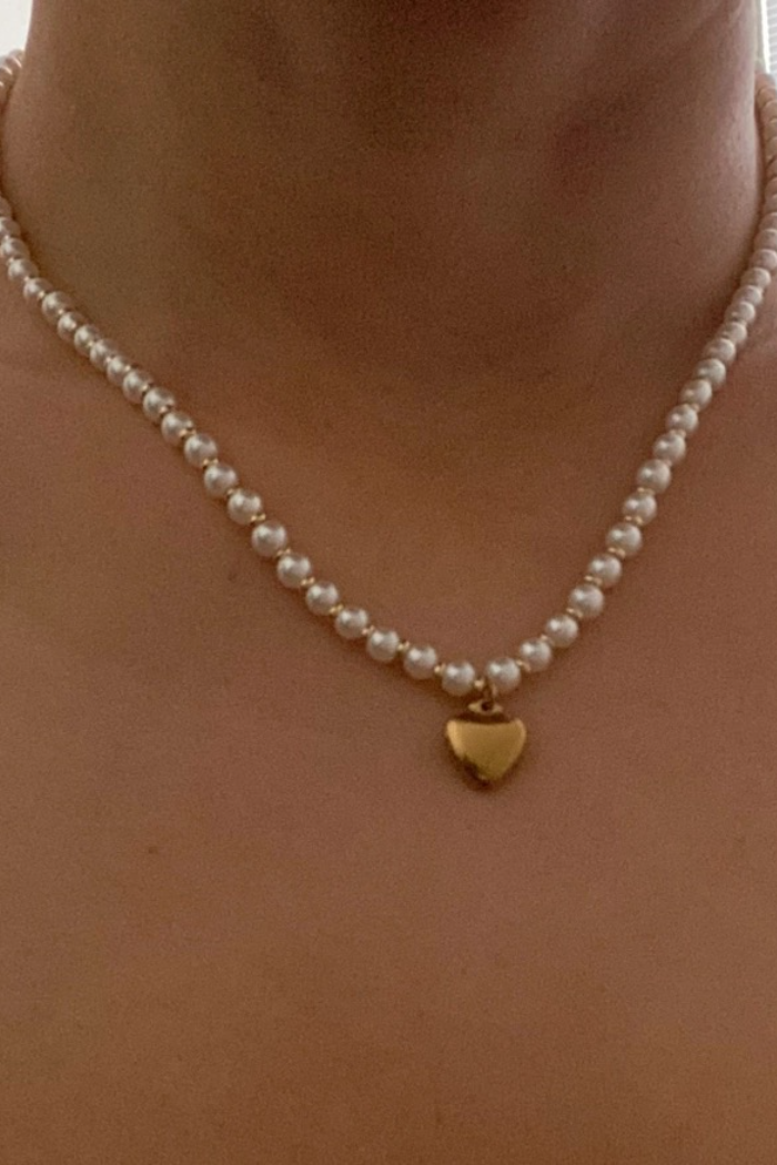 Pearl and Gold Bauble Heart Necklace