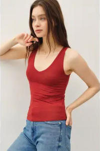 Basic V-Neck Tank