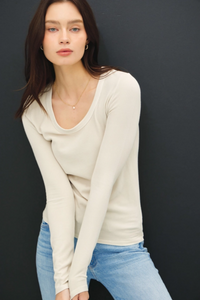 Ultra Soft Basic Scoop Neck Long Sleeve Tee