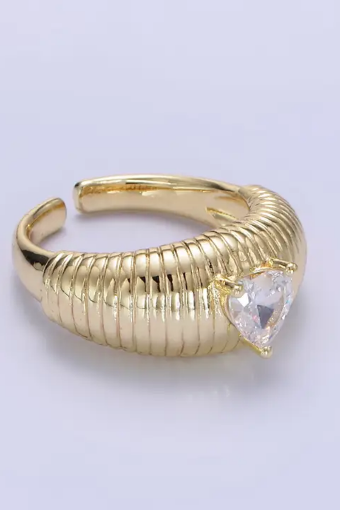 Cz Ribbed Chubby Signet Ring